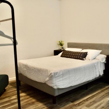 Weeki Wachee Guest Suite Spring Hill Eksteriør billede