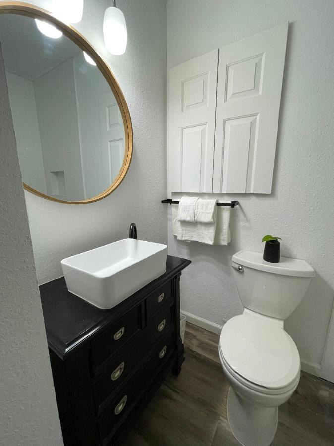 Weeki Wachee Guest Suite Spring Hill Eksteriør billede